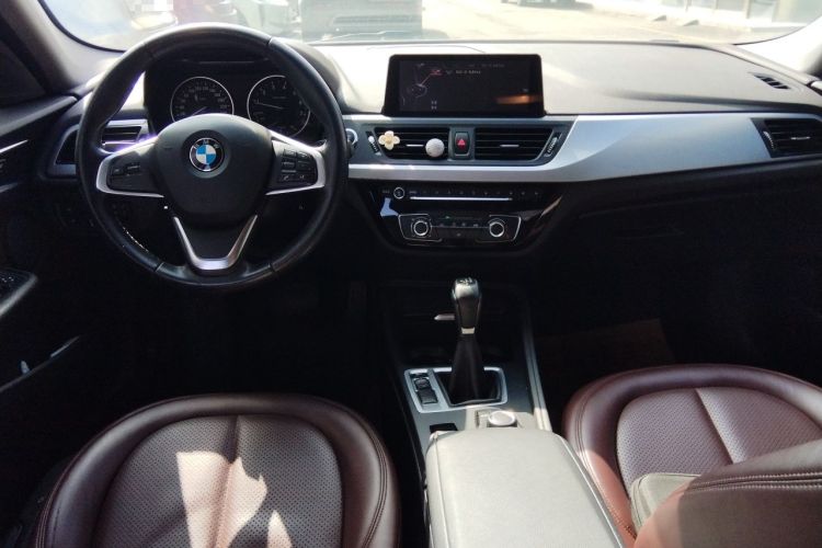 Used BMW 1 Series 2017 118i Fashion Model Center Console