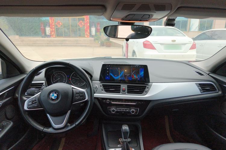Used BMW 1 Series 2017 118i Fashion Model Center Console