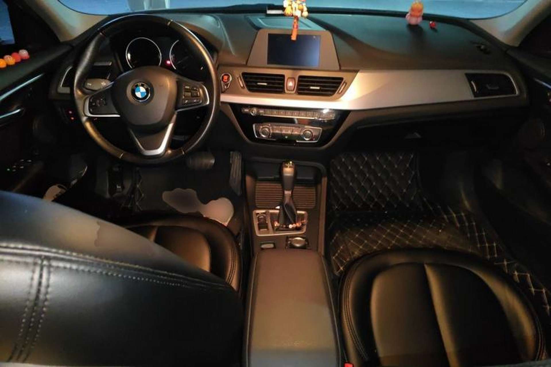 Used BMW 1 Series 2017 118i Fashion Model Center Console