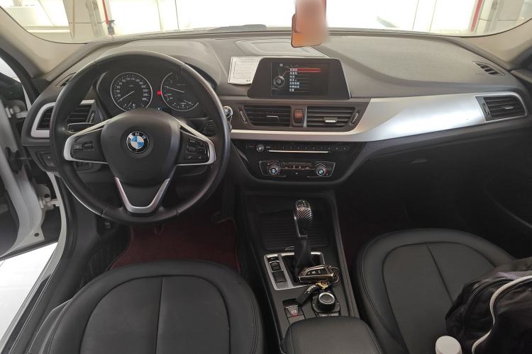Used BMW 1 Series 2017 118i Fashion Model Center Console