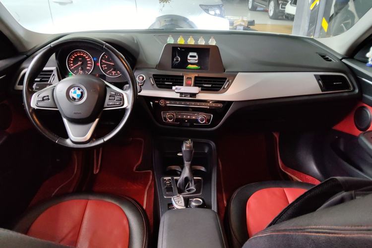 Used BMW 1 Series 2017 118i Fashion Model Center Console
