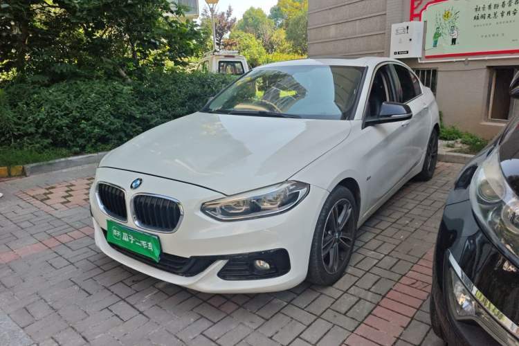 Used BMW 1 Series 2017 118i Sport Edition Guazi used car, China used car export, Used car for sale, Used  cars, Cheapest cars for sale