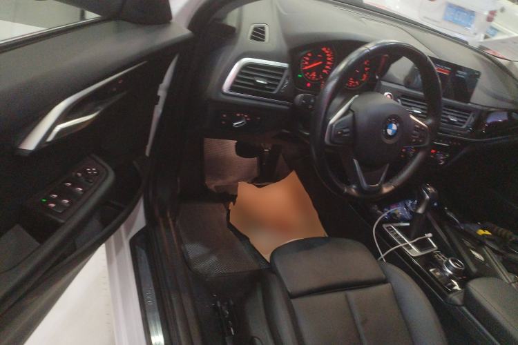 Used BMW 1 Series 2017 118i Design Package Model Driver Seat
