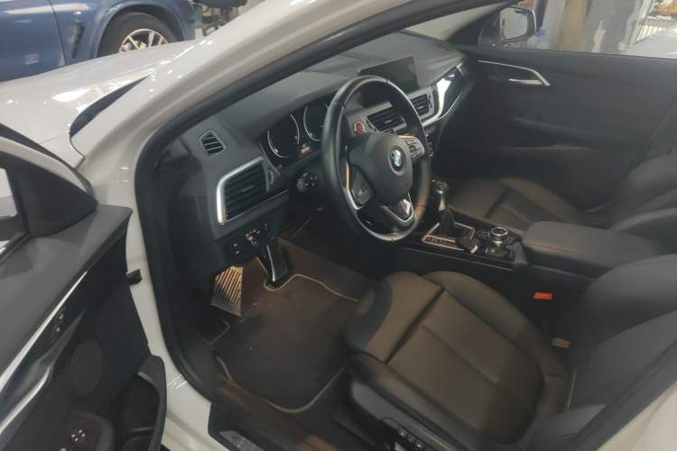Used BMW 1 Series 2017 118i Design Package Model Driver Seat