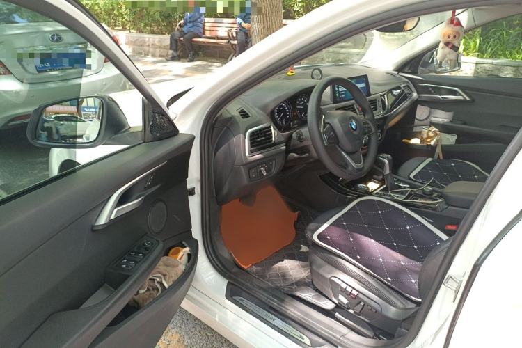 Used BMW 1 Series 2017 118i Sport Edition Driver Seat