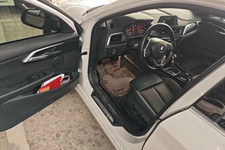 Used BMW 1 Series 2017 118i Sport Edition Driver Seat