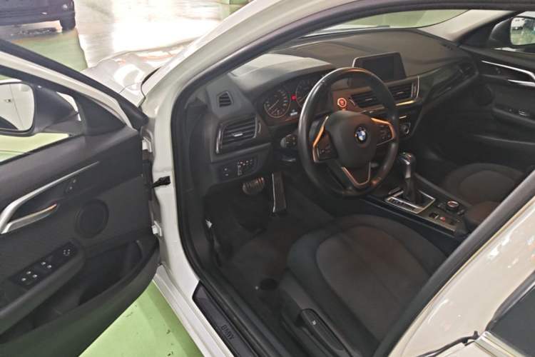 Used BMW 1 Series 2017 118i Fashion Model Driver Seat