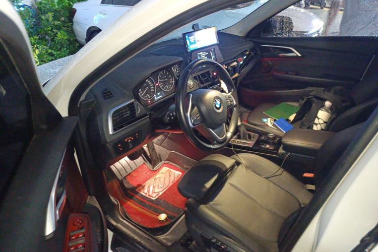 Used BMW 1 Series 2017 118i Sport Edition Driver Seat