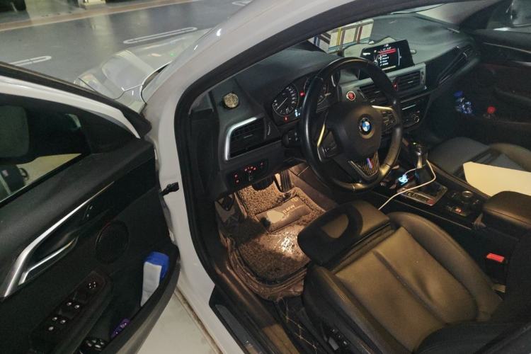 Used BMW 1 Series 2017 118i Sport Edition Driver Seat