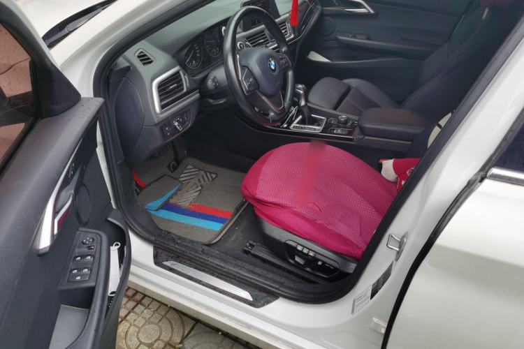 Used BMW 1 Series 2017 118i Sport Edition Driver Seat