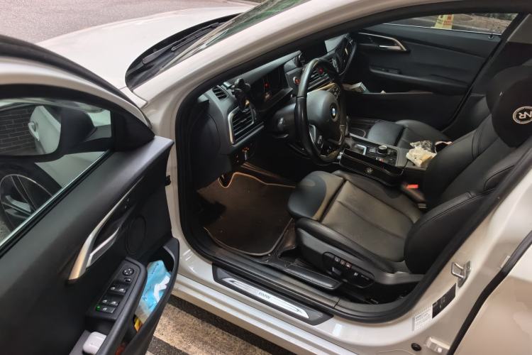 Used BMW 1 Series 2017 118i Sport Edition Driver Seat