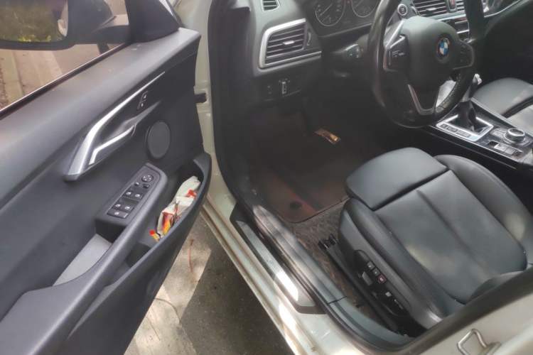 Used BMW 1 Series 2017 118i Design Package Model Driver Seat