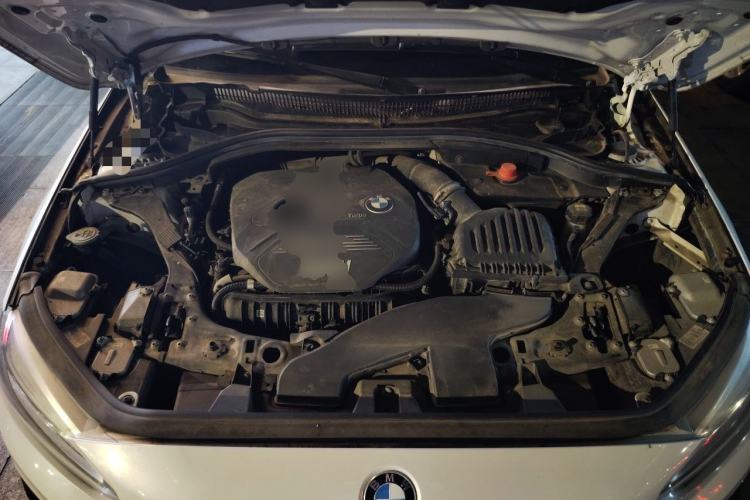 Used BMW 1 Series 2017 120i Design Package Model Engine Bay