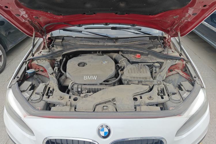 Used BMW 1 Series 2017 118i Fashion Model Engine Bay