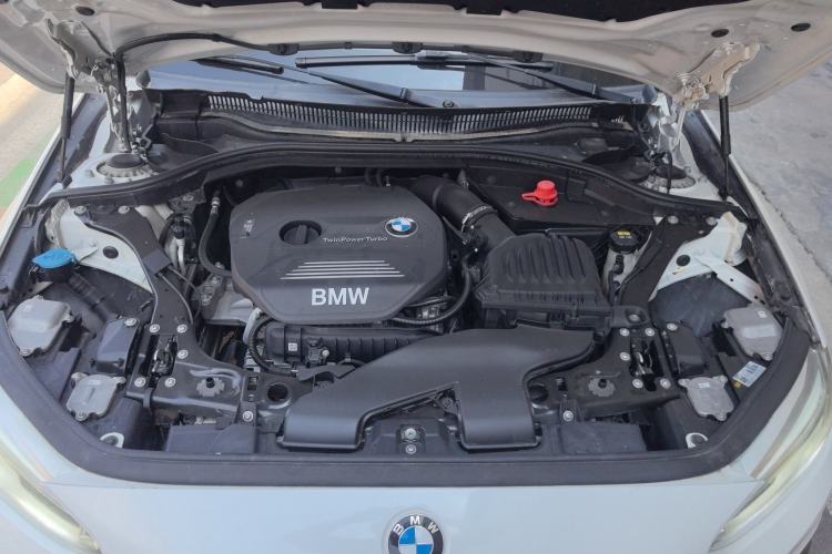 Used BMW 1 Series 2017 118i Design Package Model Engine Bay
