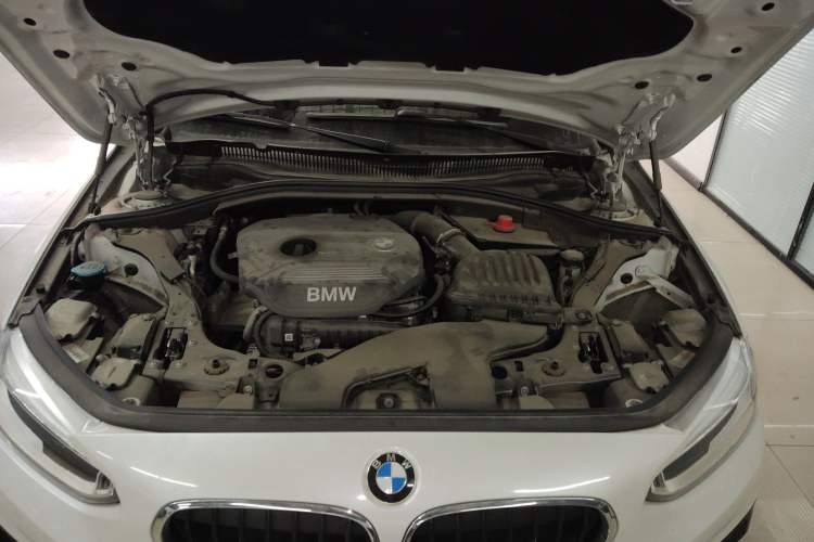 Used BMW 1 Series 2017 118i Sport Edition Engine Bay