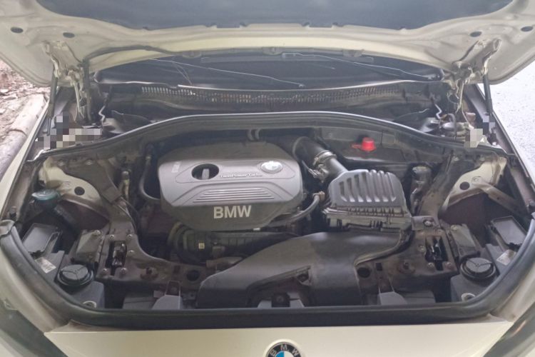 Used BMW 1 Series 2017 118i Fashion Model Engine Bay