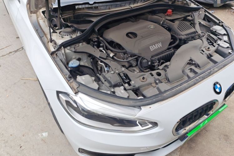 Used BMW 1 Series 2017 118i Sport Edition Engine Bay Right