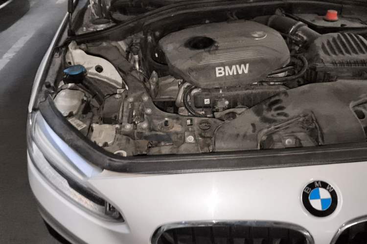 Used BMW 1 Series 2017 118i Sport Edition Engine Bay Right