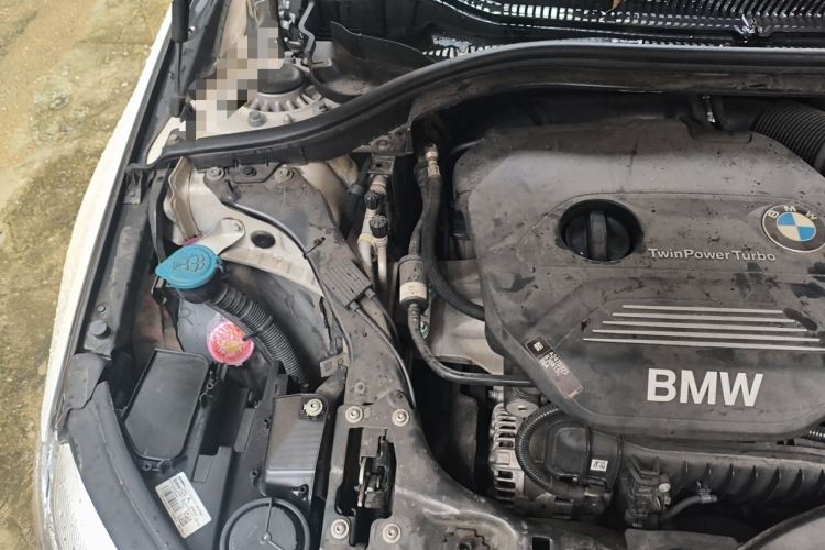 Used BMW 1 Series 2017 118i Fashion Model Engine Bay Right