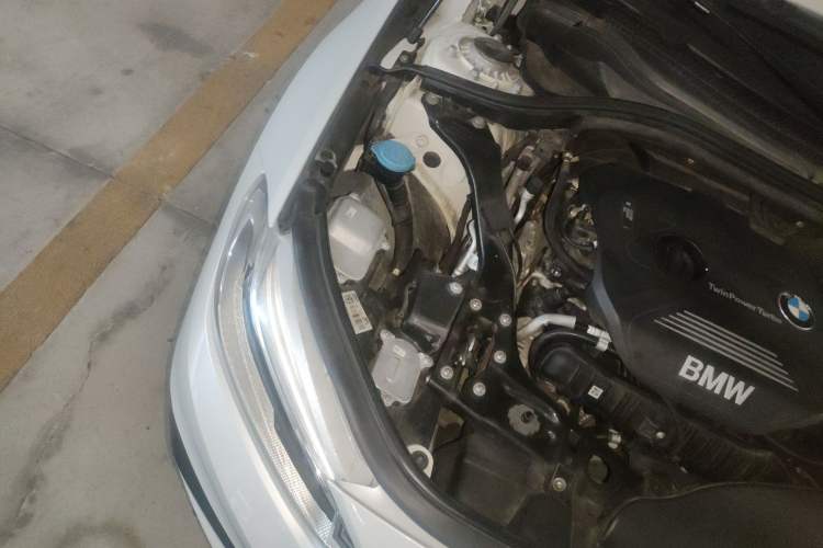 Used BMW 1 Series 2017 120i Design Package Model Engine Bay Right