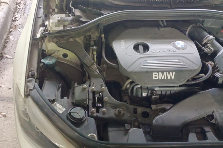 Used BMW 1 Series 2017 118i Fashion Model Engine Bay Right