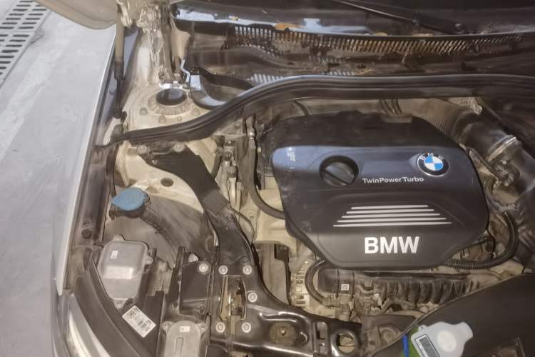 Used BMW 1 Series 2017 118i Sport Edition Engine Bay Right