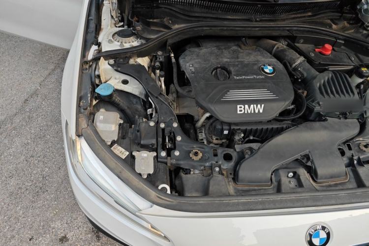 Used BMW 1 Series 2017 118i Sport Edition Engine Bay Right