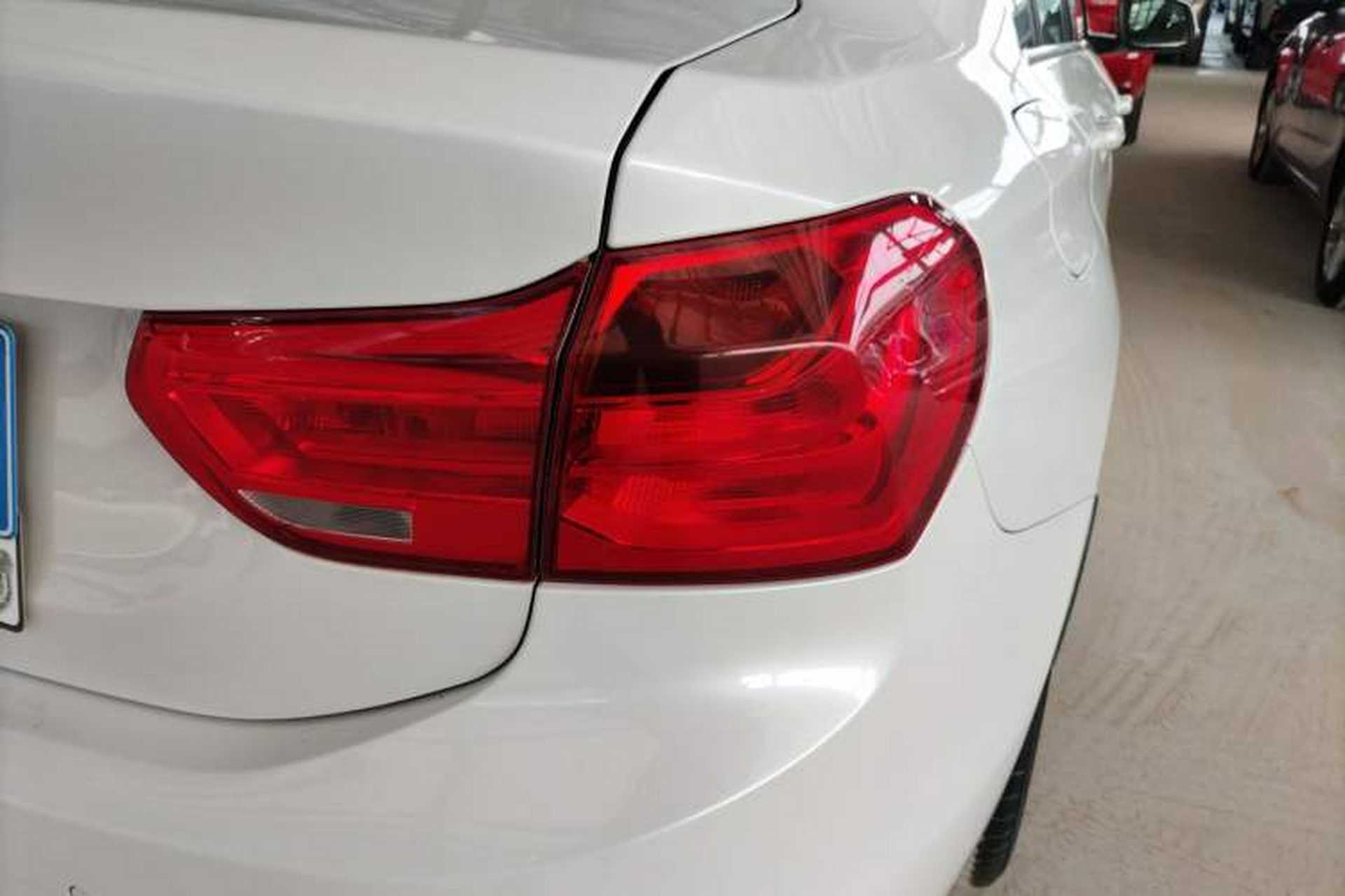 Used BMW 1 Series 2017 118i Design Package Model Exterior 1