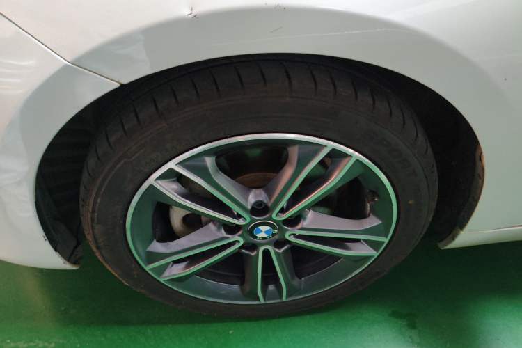 Used BMW 1 Series 2017 118i Sport Edition Exterior 1