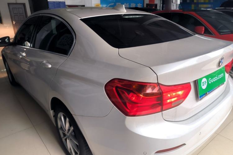 Used BMW 1 Series 2017 118i Fashion Model Exterior 2