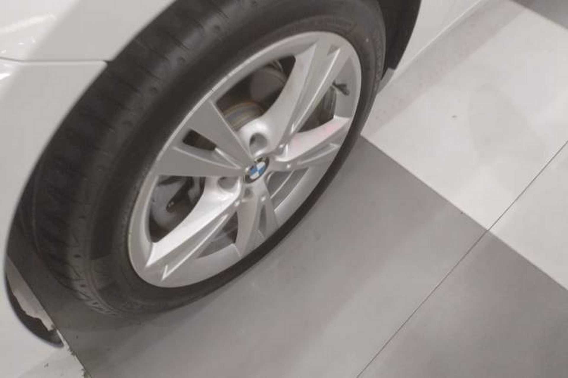 Used BMW 1 Series 2017 118i Design Package Model Exterior 3