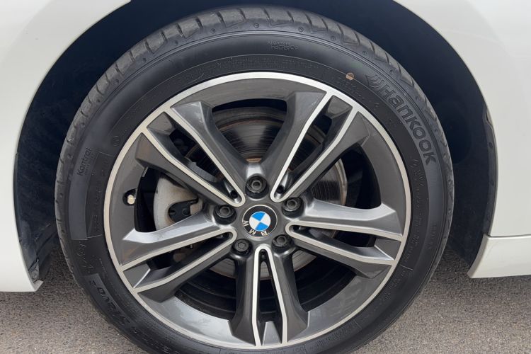 Used BMW 1 Series 2017 118i Sport Edition Exterior 3