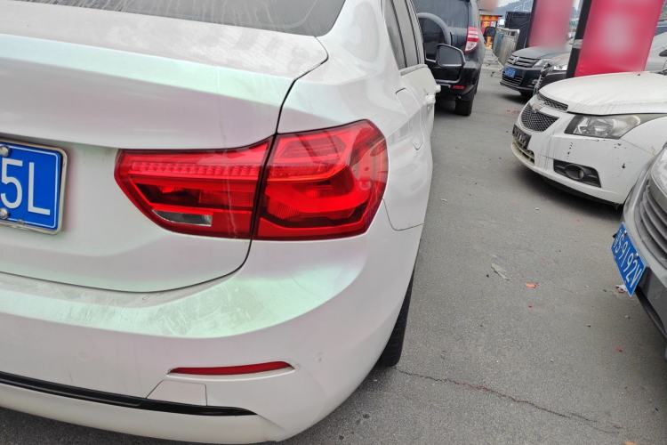 Used BMW 1 Series 2017 118i Design Package Model Exterior 3