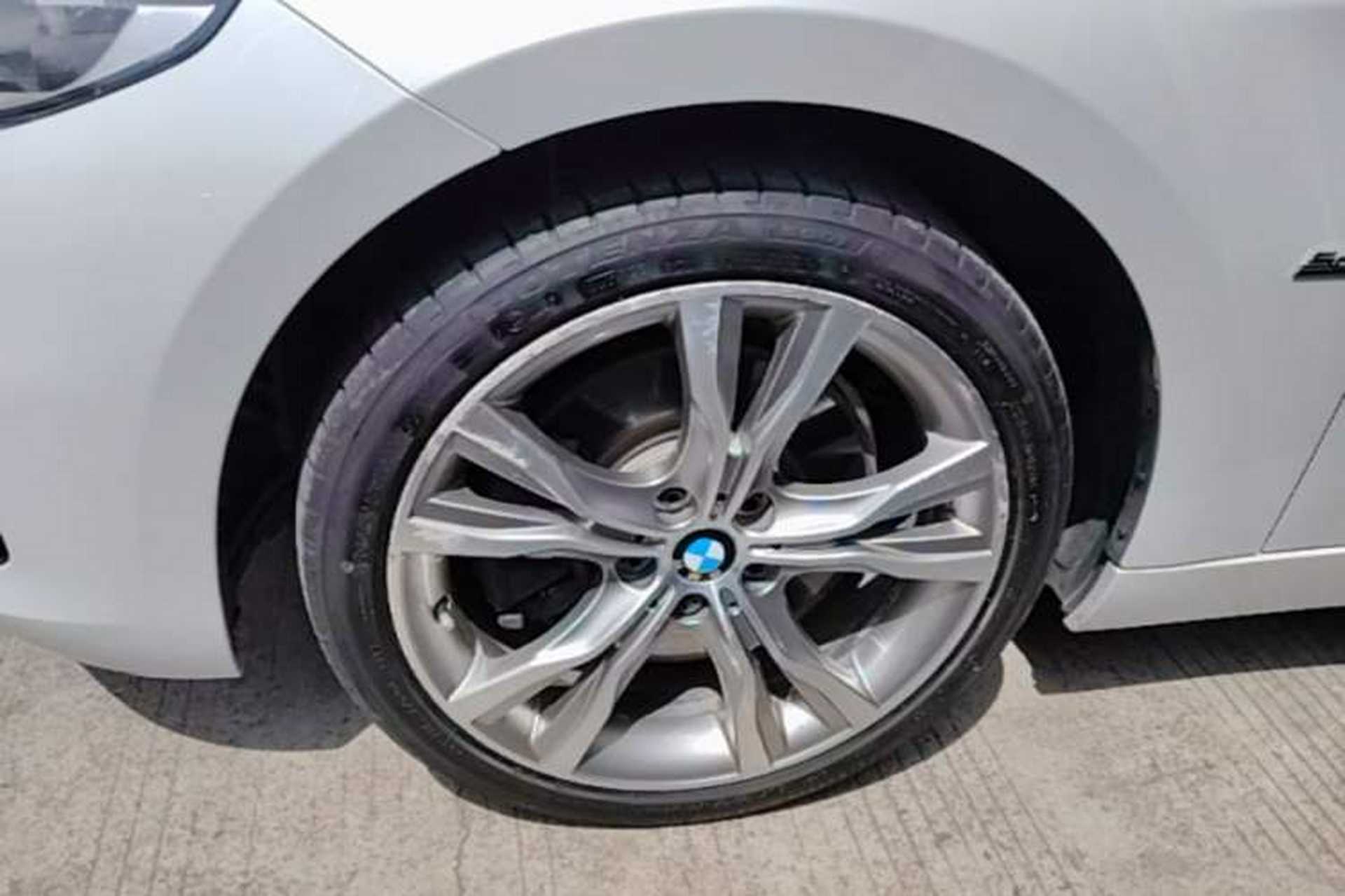 Used BMW 1 Series 2017 120i Design Package Model Exterior 4