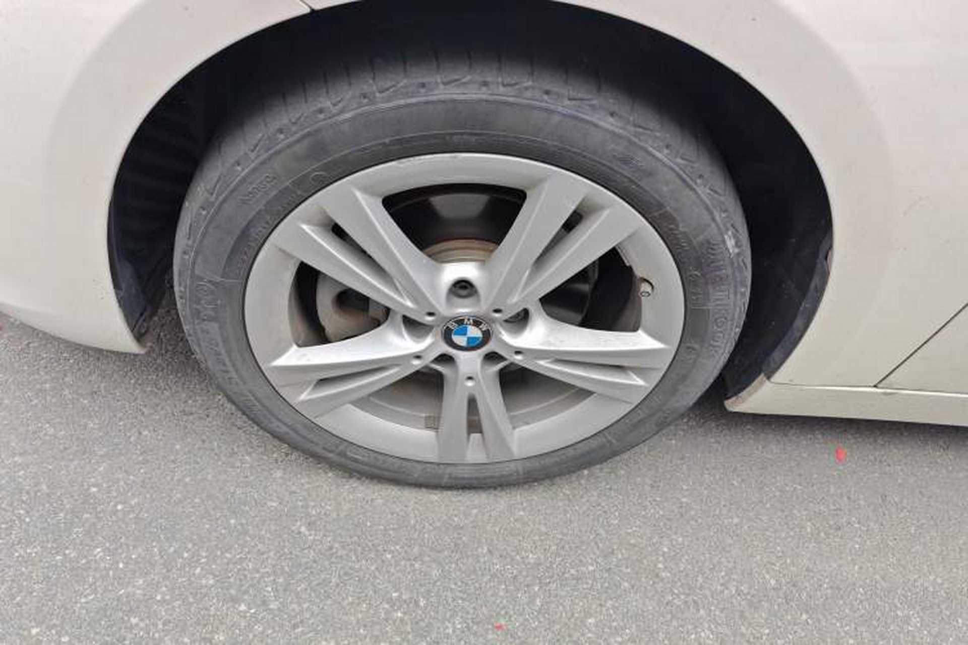 Used BMW 1 Series 2017 118i Design Package Model Exterior 4