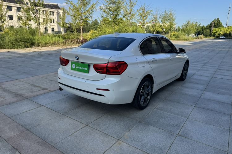 Used BMW 1 Series 2017 118i Sport Edition Exterior 5
