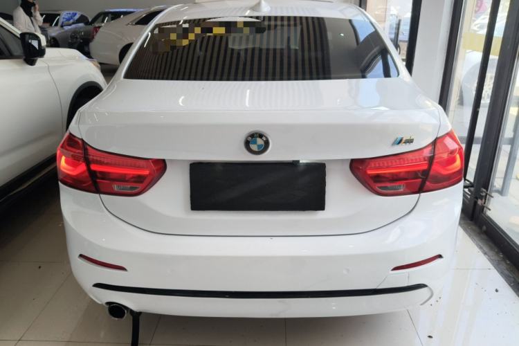 Used BMW 1 Series 2017 118i Sport Edition Exterior 5
