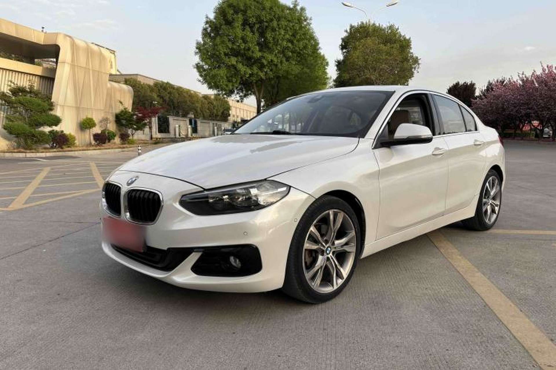 Used BMW 1 Series 2017 118i Design Package Model Exterior 5