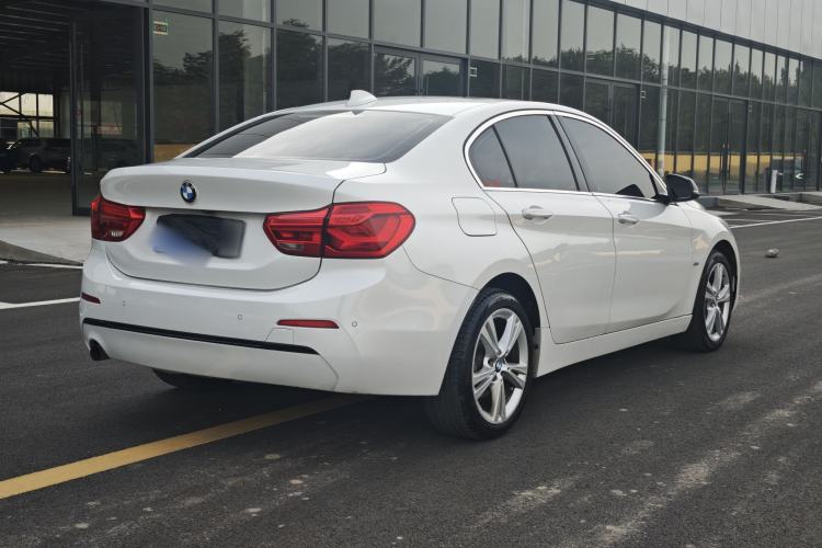 Used BMW 1 Series 2017 118i Design Package Model Exterior 6