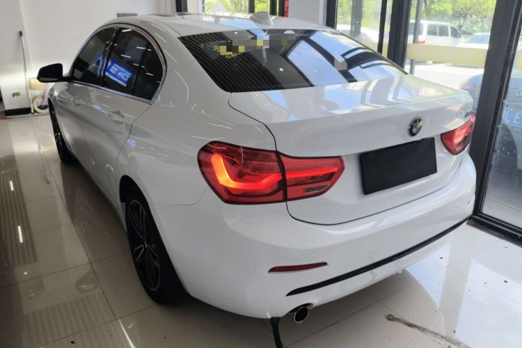 Used BMW 1 Series 2017 118i Sport Edition Exterior 6