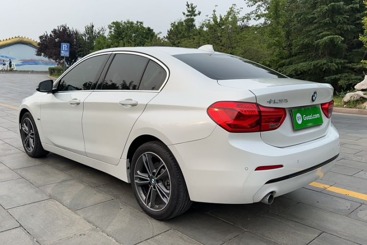 Used BMW 1 Series 2017 118i Sport Edition Exterior 7