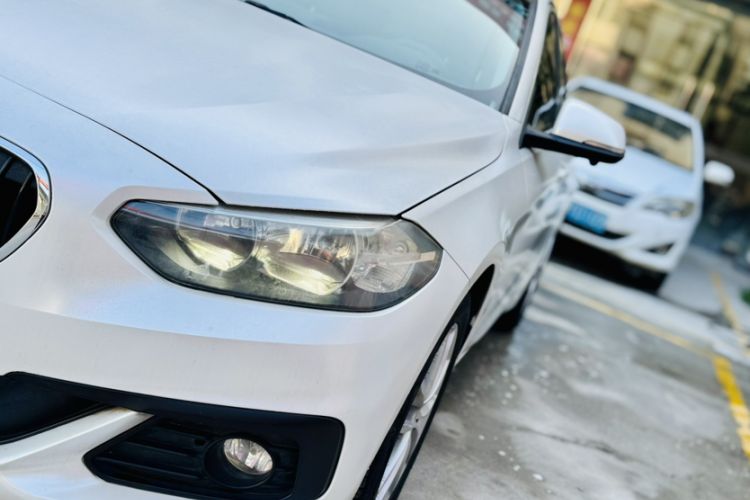 Used BMW 1 Series 2017 118i Fashion Model Exterior 7