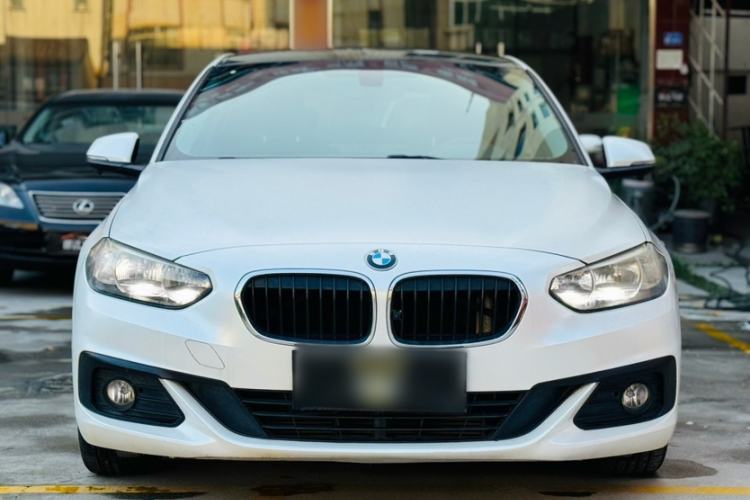Used BMW 1 Series 2017 118i Fashion Model Exterior 8