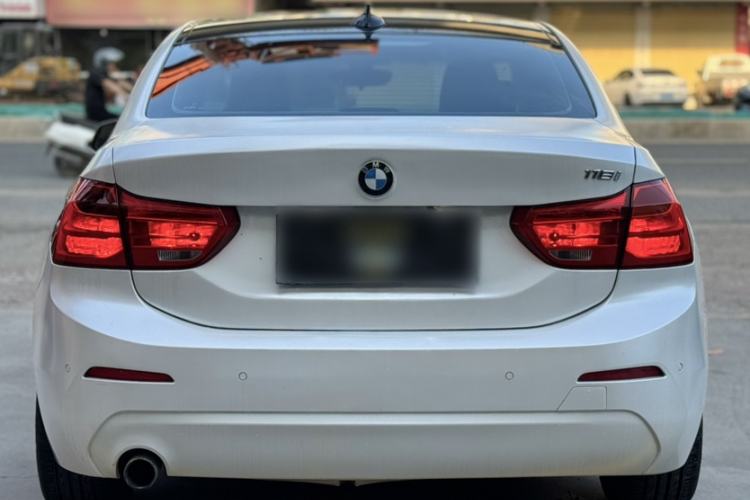 Used BMW 1 Series 2017 118i Fashion Model Exterior 9
