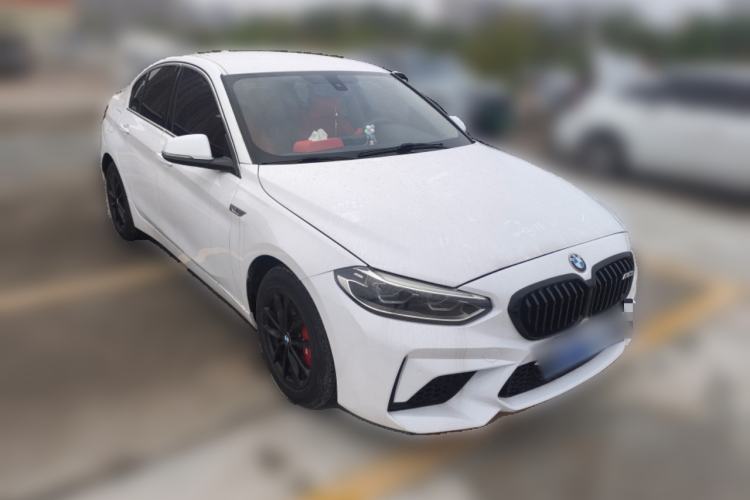 Used BMW 1 Series 2017 118i Fashion Model Front Right 45 Deg