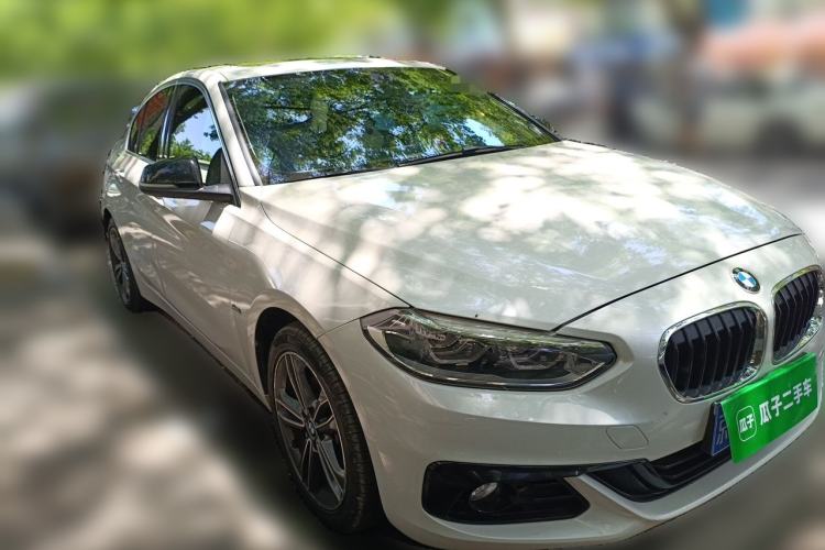 Used BMW 1 Series 2017 118i Sport Edition Front Right 45 Deg
