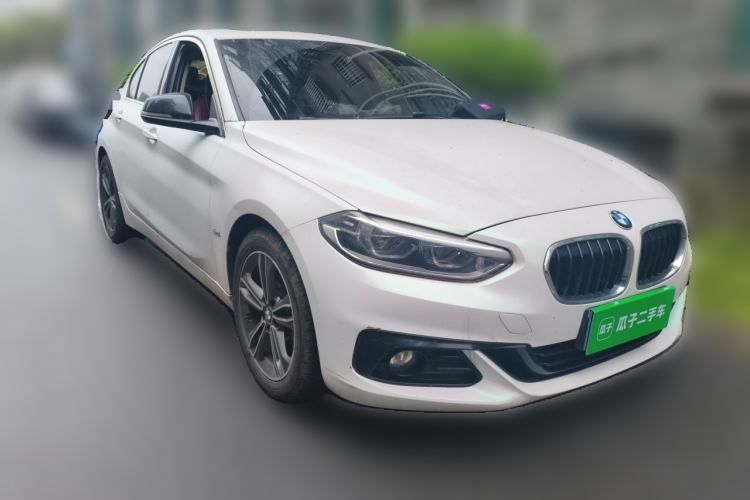 Used BMW 1 Series 2017 118i Sport Edition Front Right 45 Deg