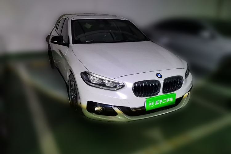Used BMW 1 Series 2017 118i Sport Edition Front Right 45 Deg