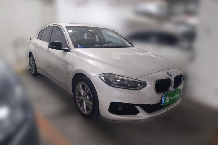 Used BMW 1 Series 2017 118i Design Package Model Front Right 45 Deg